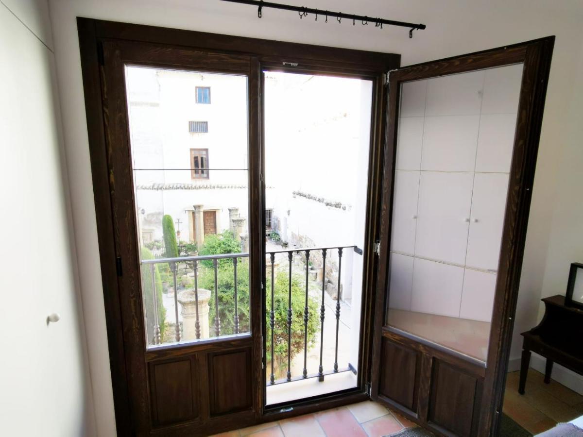 Apartamentos Palacio de Vela de los Cobos Úbeda Exterior foto