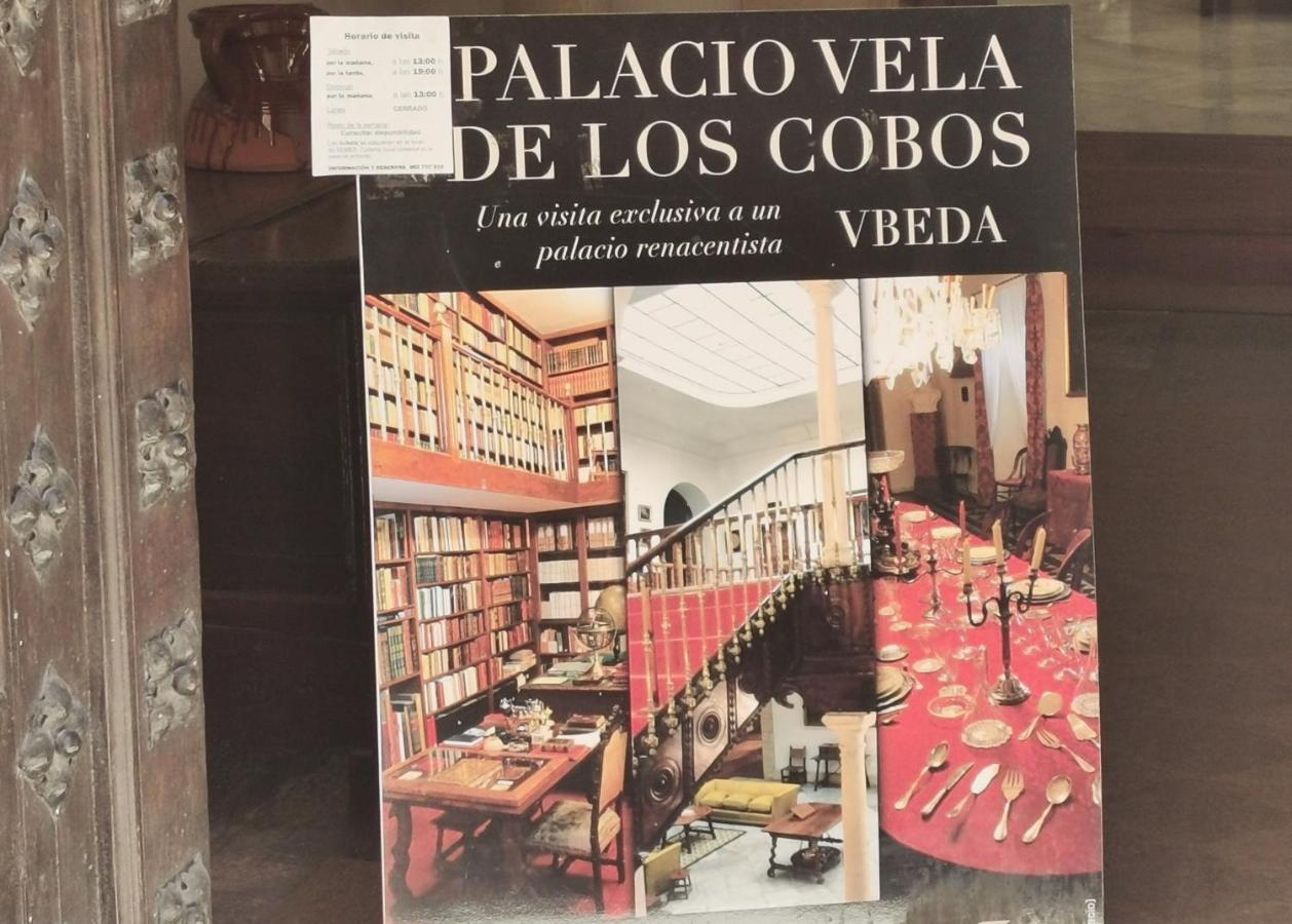 Apartamentos Palacio de Vela de los Cobos Úbeda Exterior foto